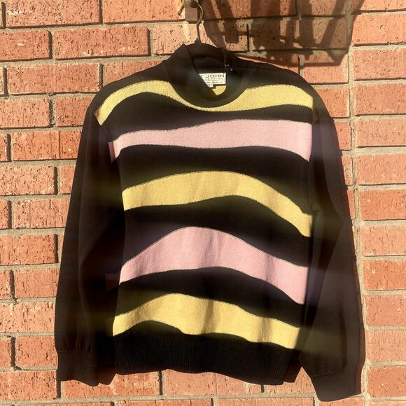 St John Collection sweater top - Picture 5 of 5